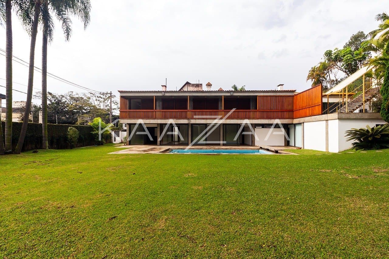 Amplitude e elegância nesta casa em Cidade Jardim. - Foto 3