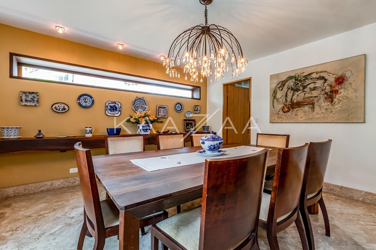 Aquele pé-direito que impressiona qualquer um. Casa em condomínio fechado na Cidade Jardim. - Foto 27