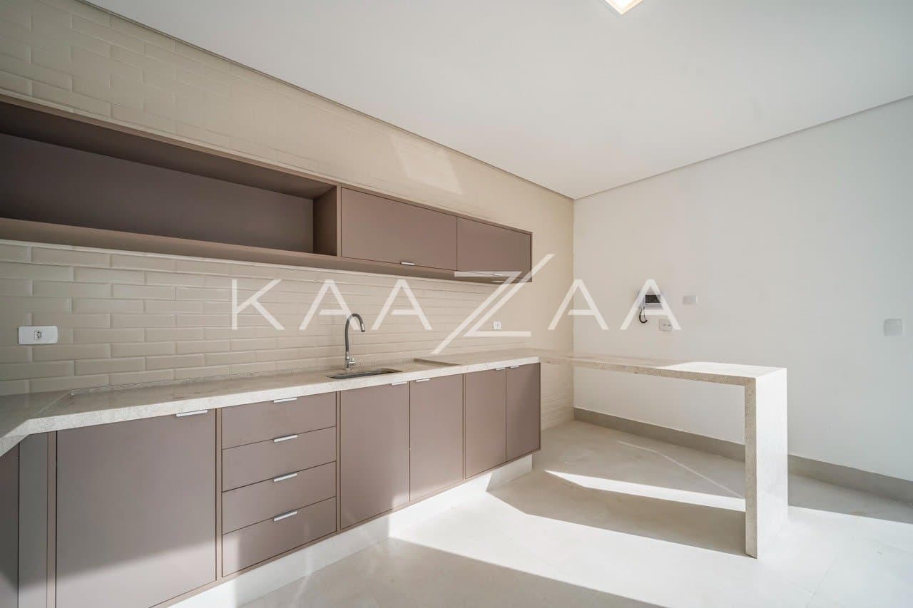 Venha conhecer essa casa e transforme-a no seu refúgio de tranquilidade no Jardim Guedala. - Foto 12