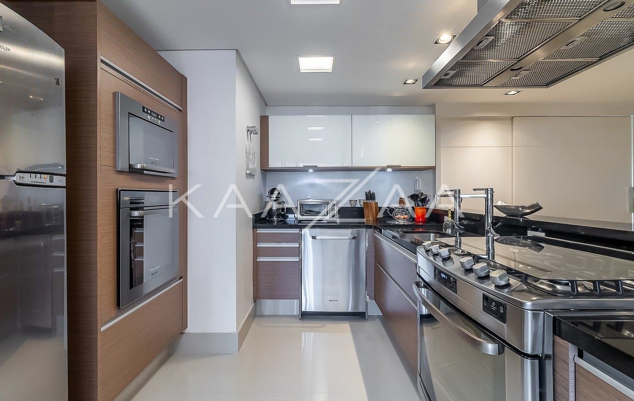 Apartamento em Alto de Pinheiros - Foto 13